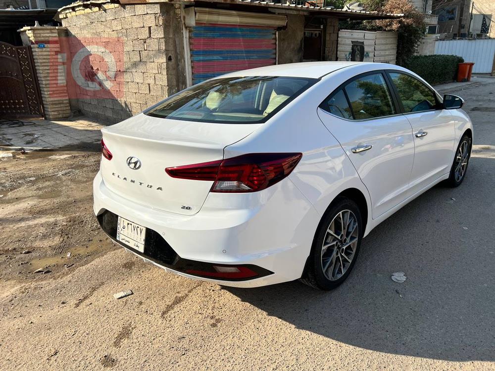 هيونداي النترا